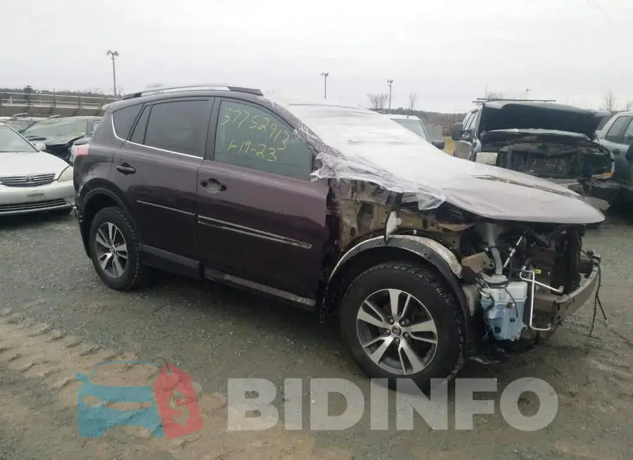 2T3RFREV8HW675147 Photo# 4
