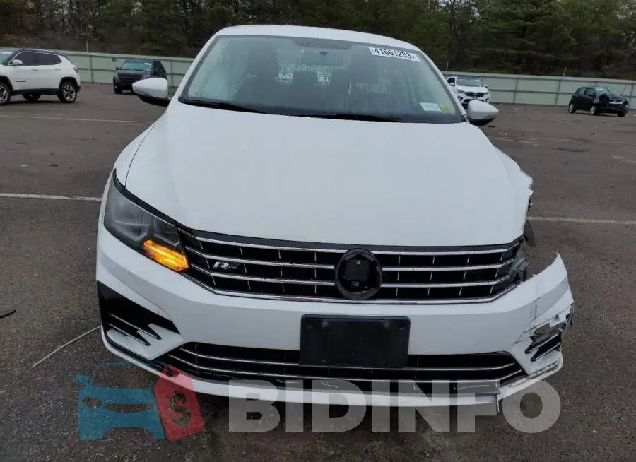 1VWDT7A34HC016347 Photo# 5