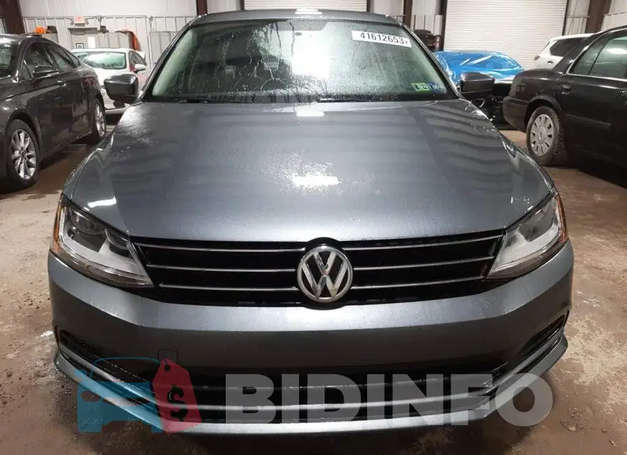 3VW2B7AJ4HM243576 Photo# 5