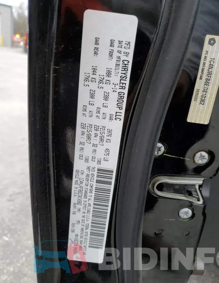 1C4NJRFB6ED810362 Photo# 12