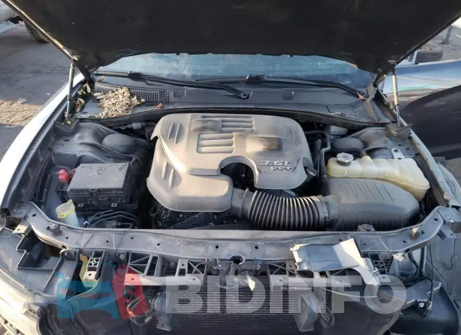 2C3CDXBG5FH799982 Photo# 11