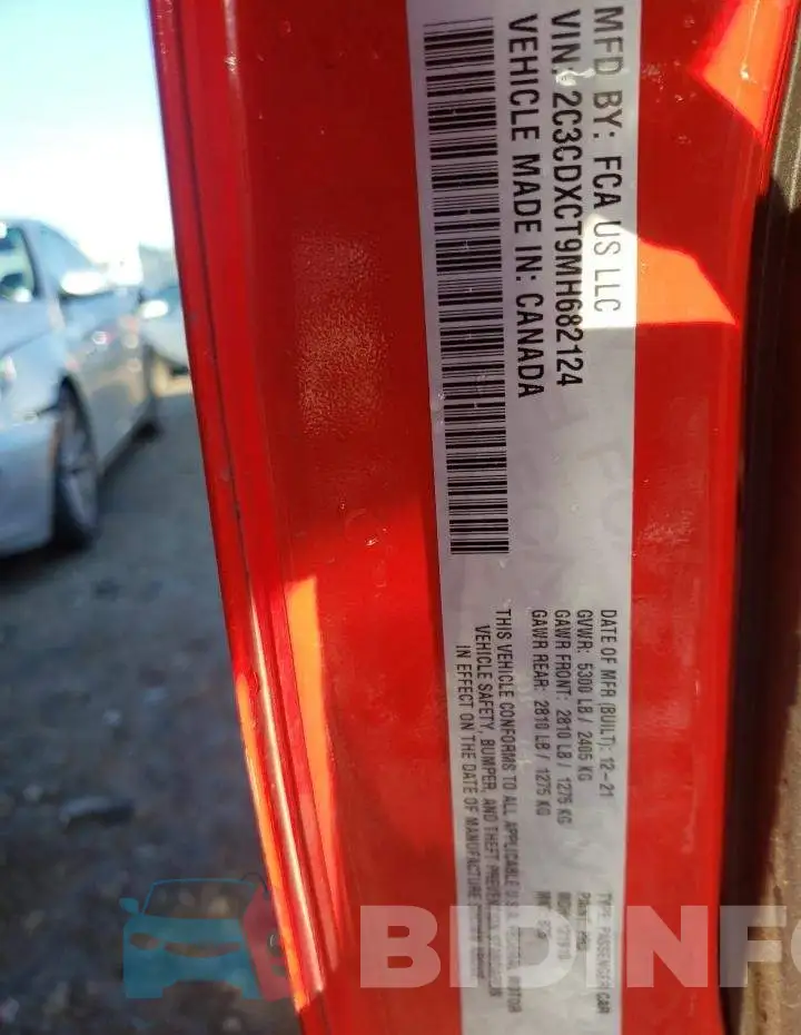 2C3CDXCT9MH682124 Photo# 10