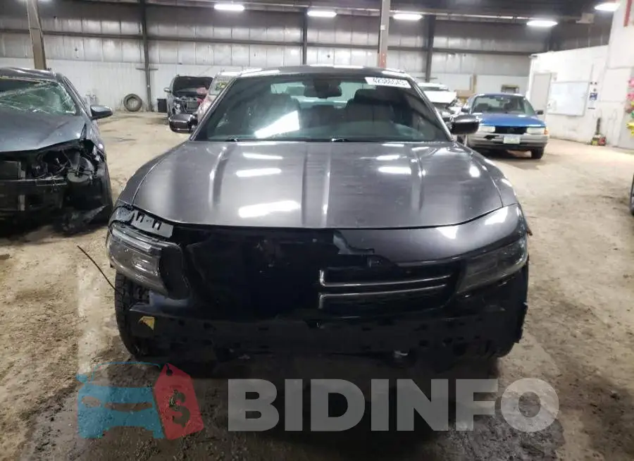 2C3CDXJG2GH181103 Photo# 5