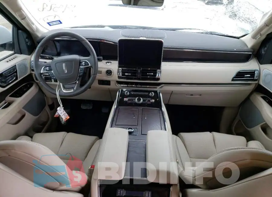 5LMJJ3LT9MEL20749 Photo# 8
