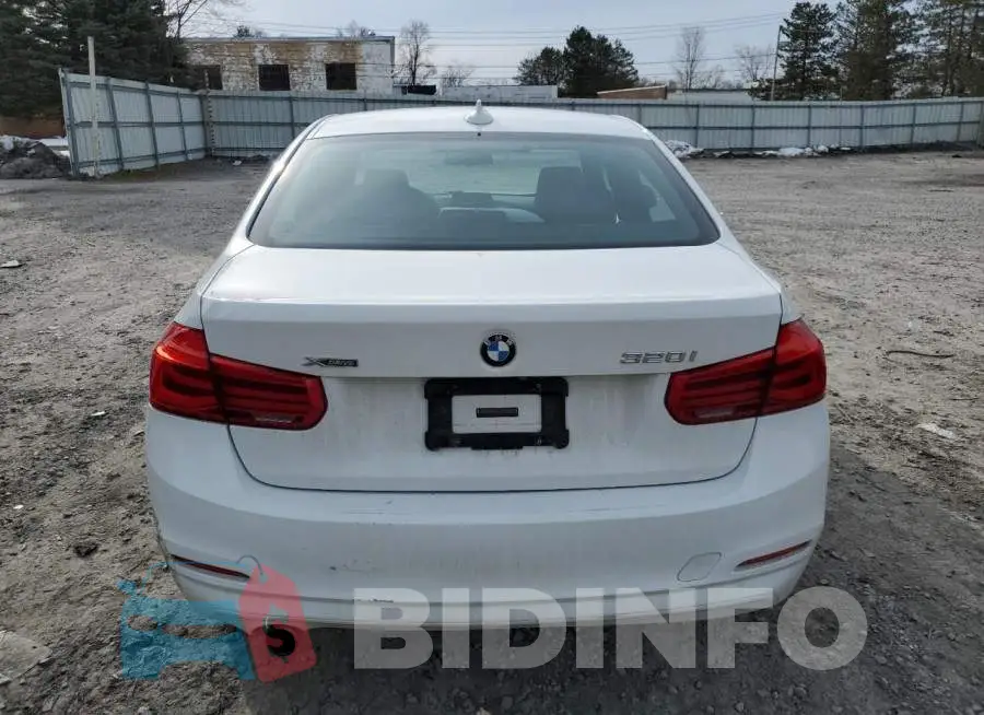 WBA8E5G50JNU45875 Photo# 6