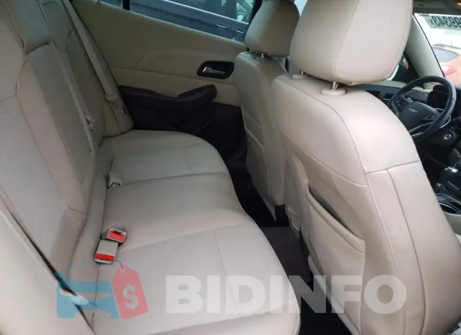 1G11D5SL1FF340169 Photo# 10