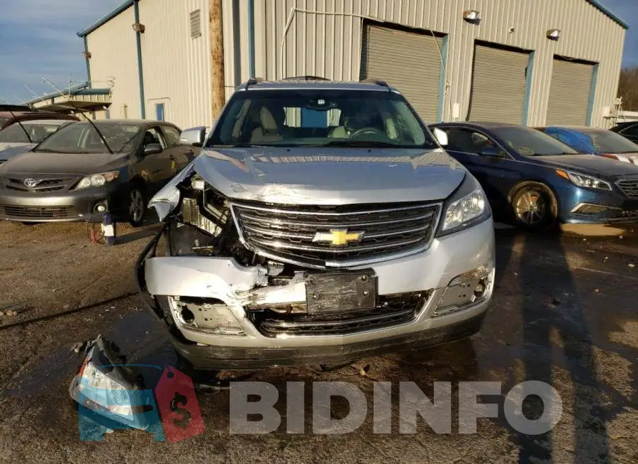 1GNKRJKD4EJ197123 Photo# 5