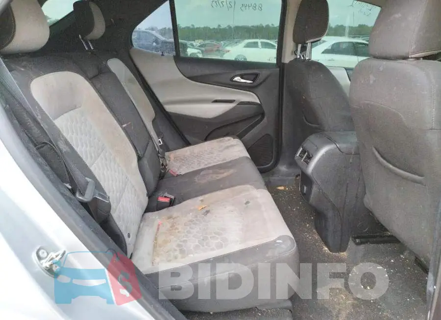 3GNAXHEV3JL130627 Photo# 10