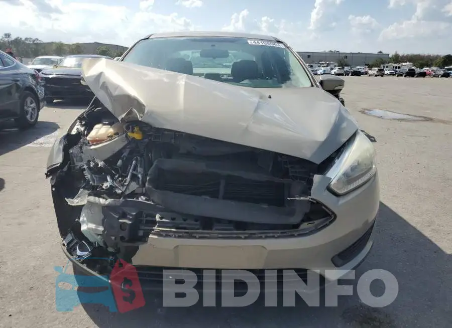 1FADP3F22GL266285 Photo# 5