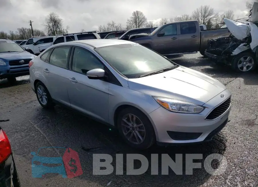 1FADP3F22HL271617 Photo# 4