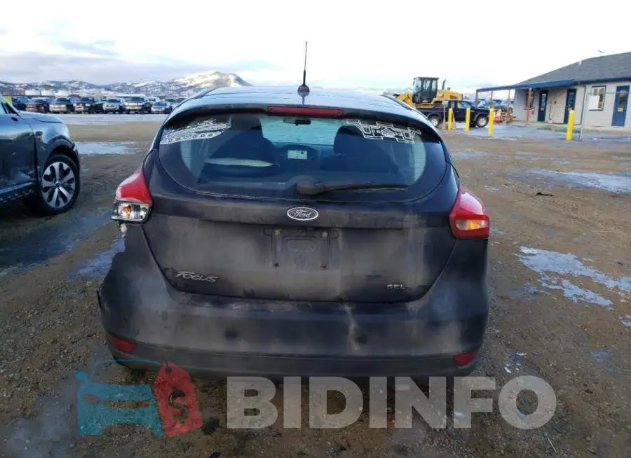 1FADP3M24HL248343 Photo# 6