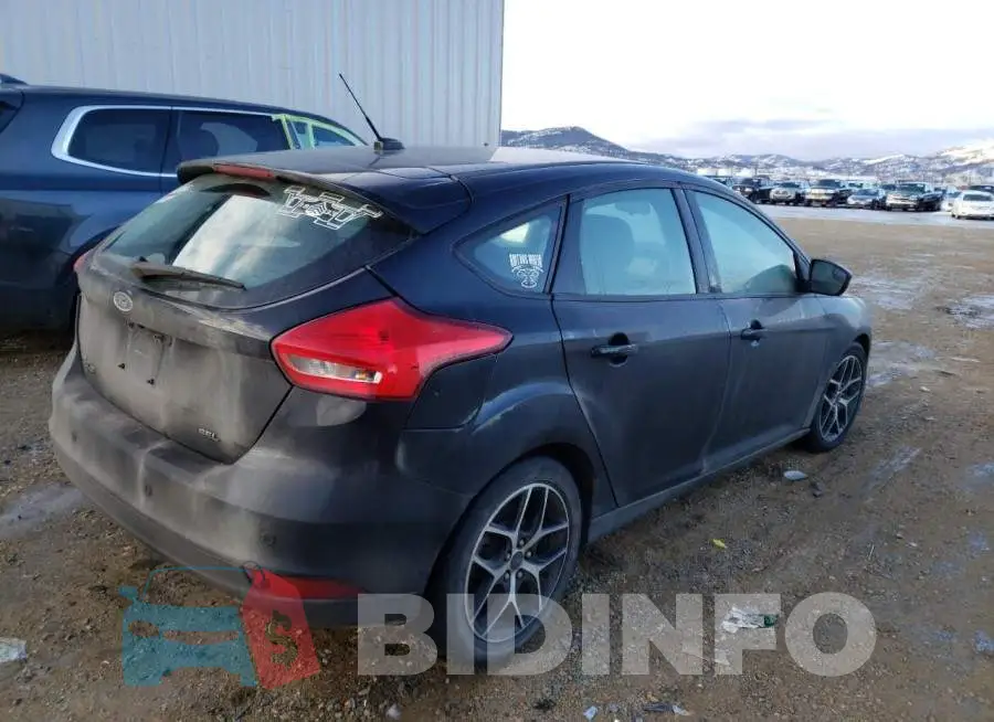 1FADP3M24HL248343 Photo# 3
