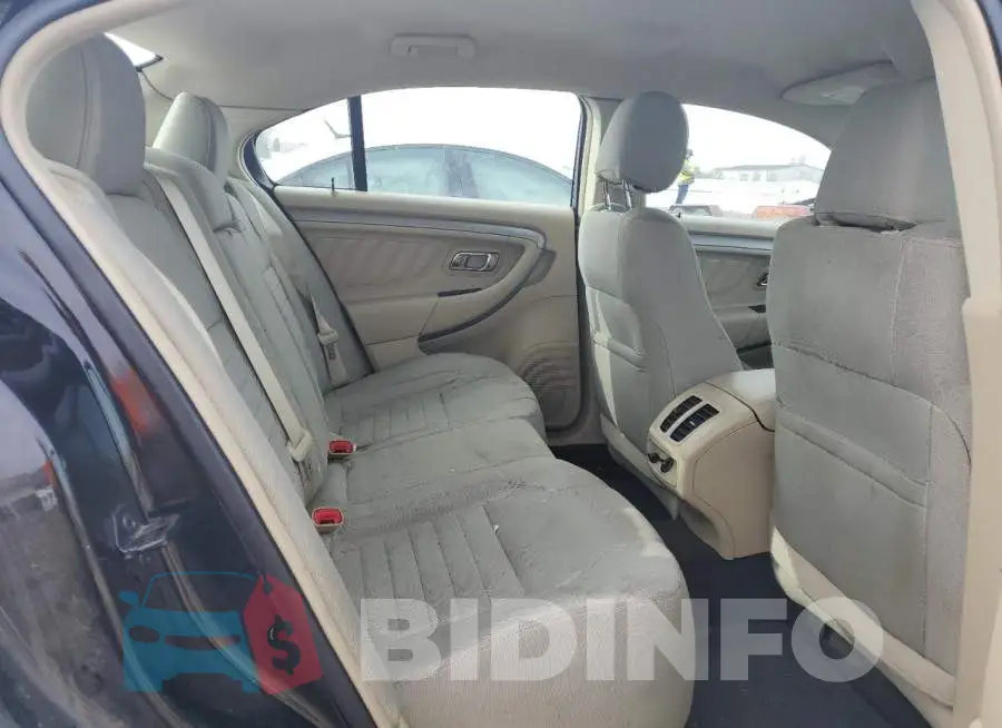 1FAHP2D85GG112150 Photo# 10