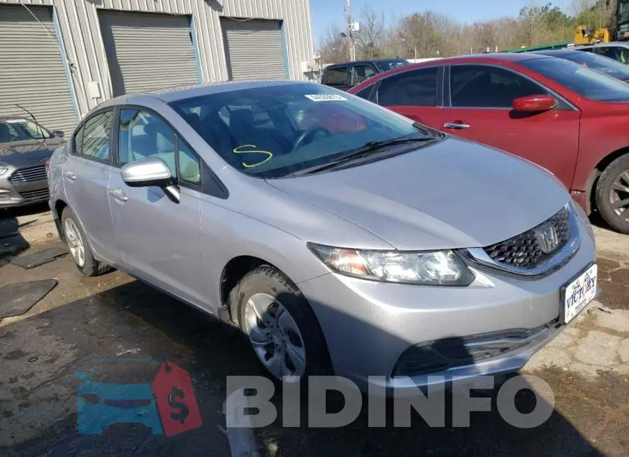 19XFB2F56FE002788 Photo# 4