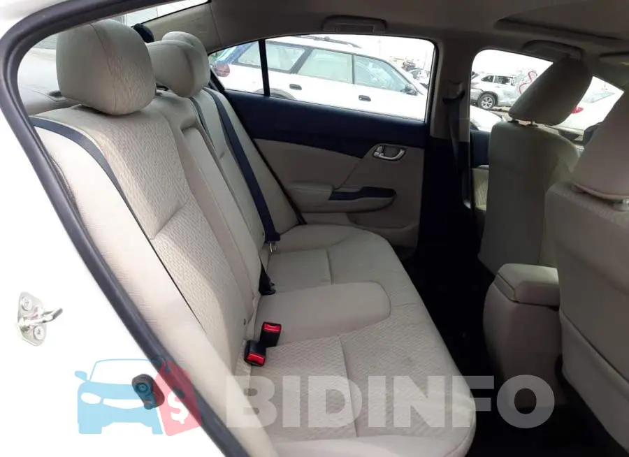 19XFB2F82EE265174 Photo# 6
