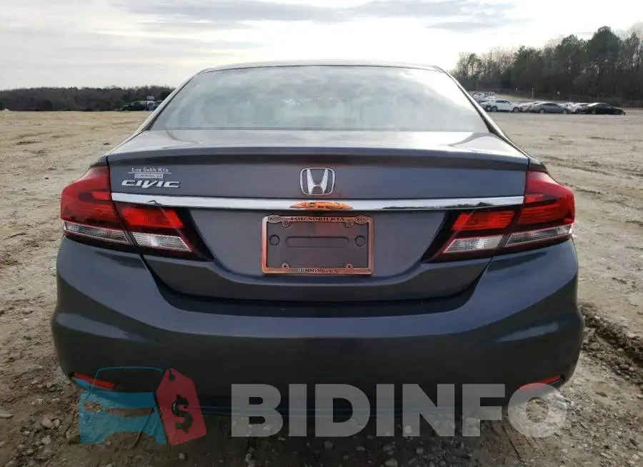 19XFB2F84FE009426 Photo# 6
