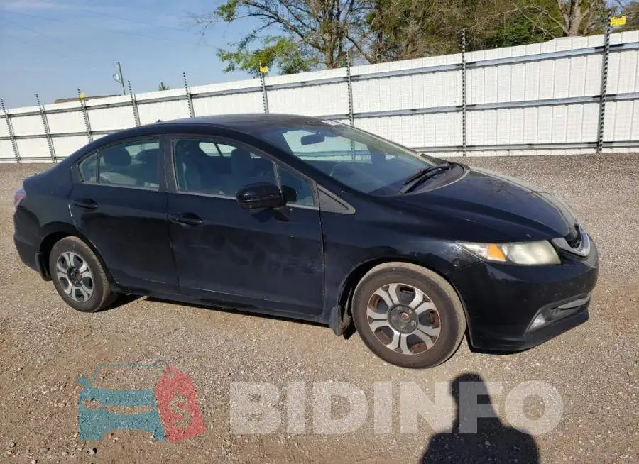 19XFB4F24FE000068 Photo# 4
