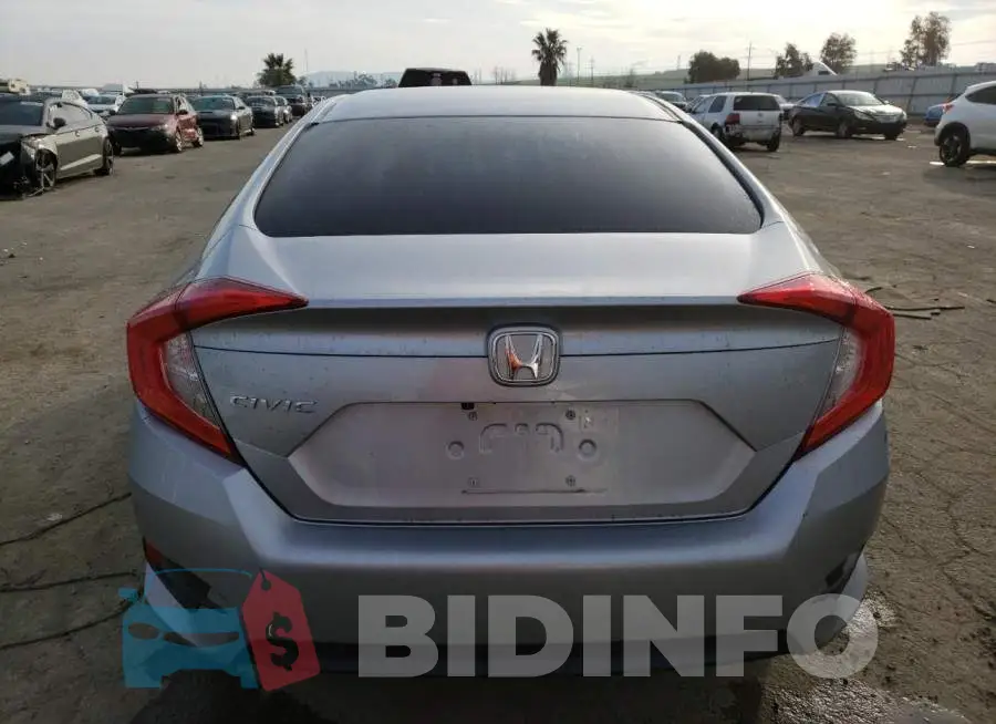 19XFC2F53JE209791 Photo# 6