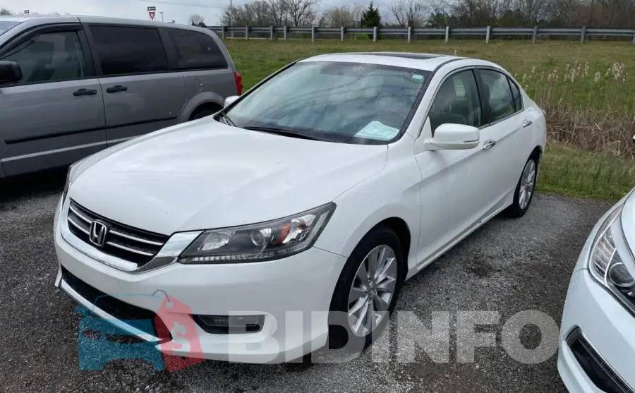 1HGCR2F75EA178668 Photo# 2
