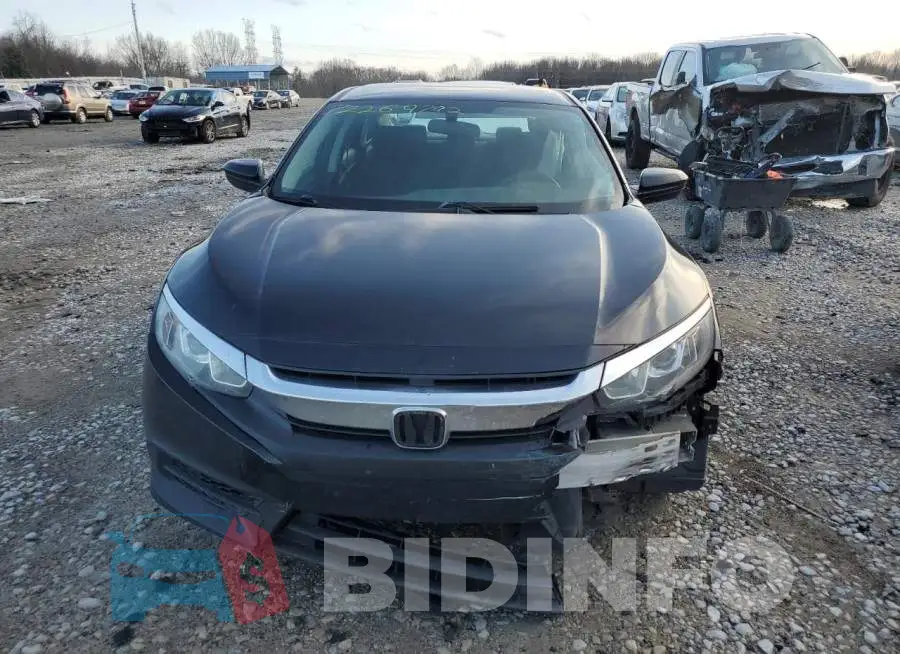 2HGFC2F52JH508758 Photo# 5