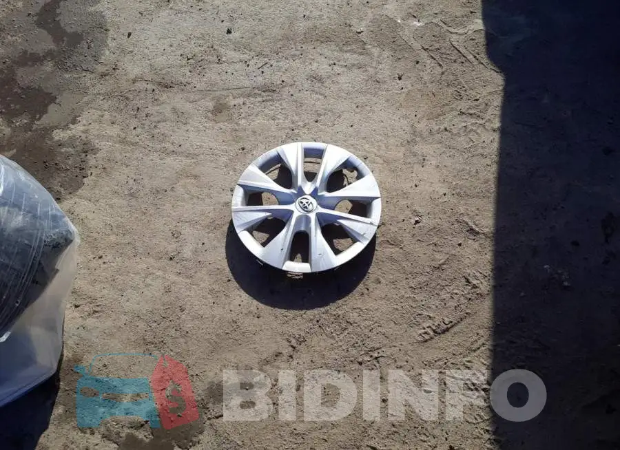 2T1BURHE0FC286576 Photo# 12