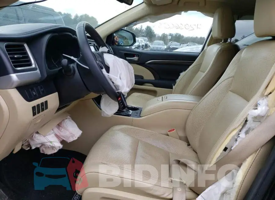 5TDDKRFHXGS252388 Photo# 7