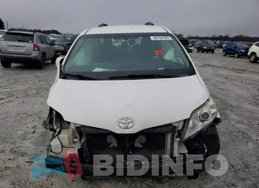5TDKZ3DC7HS809234 Photo# 5