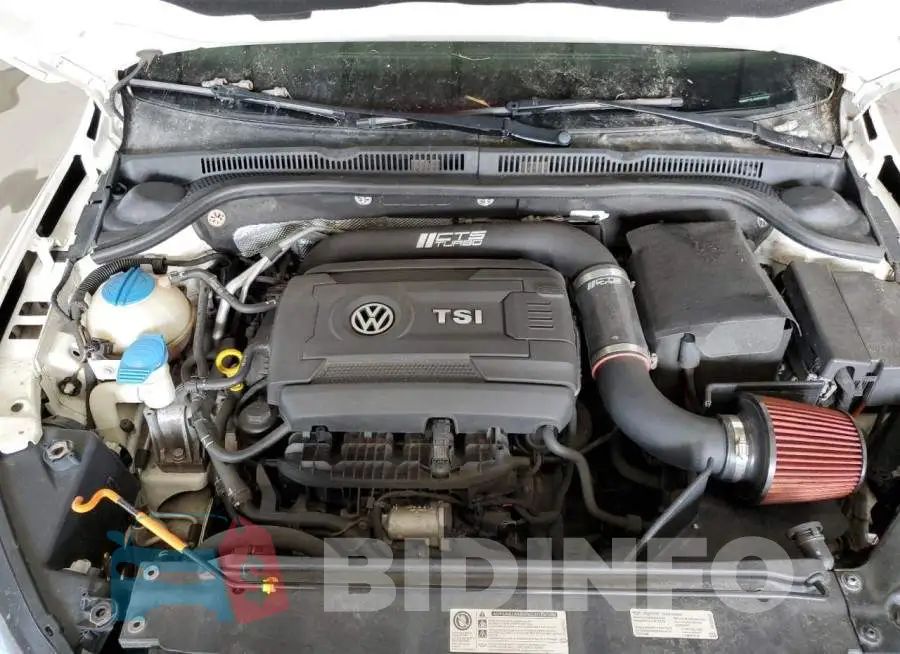 3VW5T7AJ2EM350986 Photo# 11