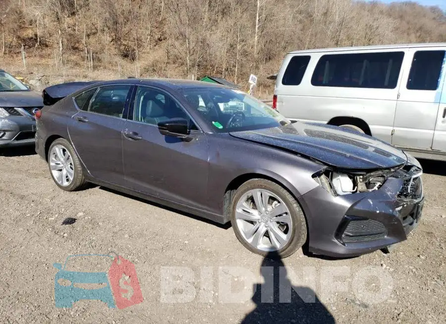 19UUB6F48MA002721 Photo# 4