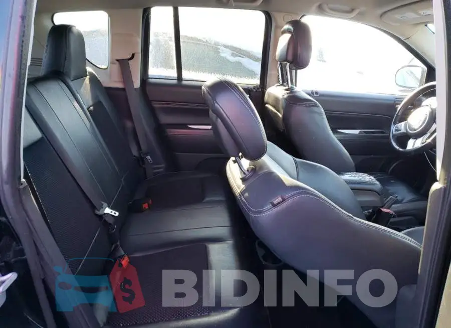 1C4NJDEB8FD207726 Photo# 11