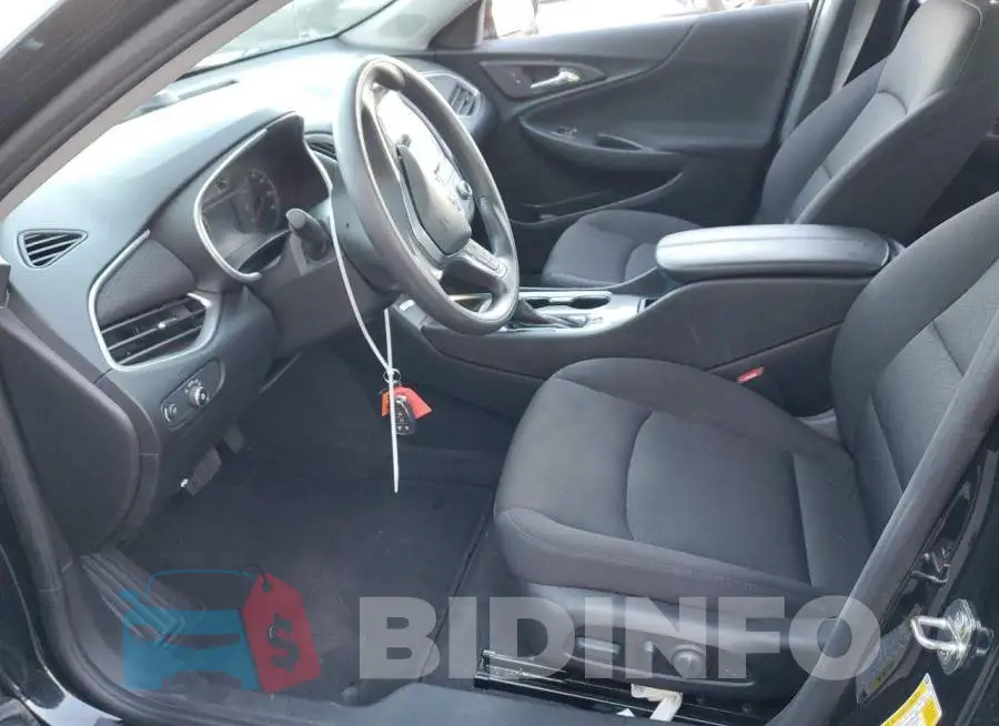1G1ZD5ST2NF120413 Photo# 7