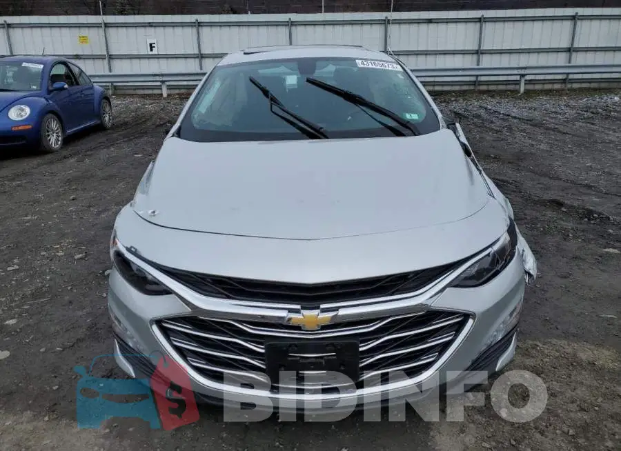1G1ZD5ST3NF174125 Photo# 5