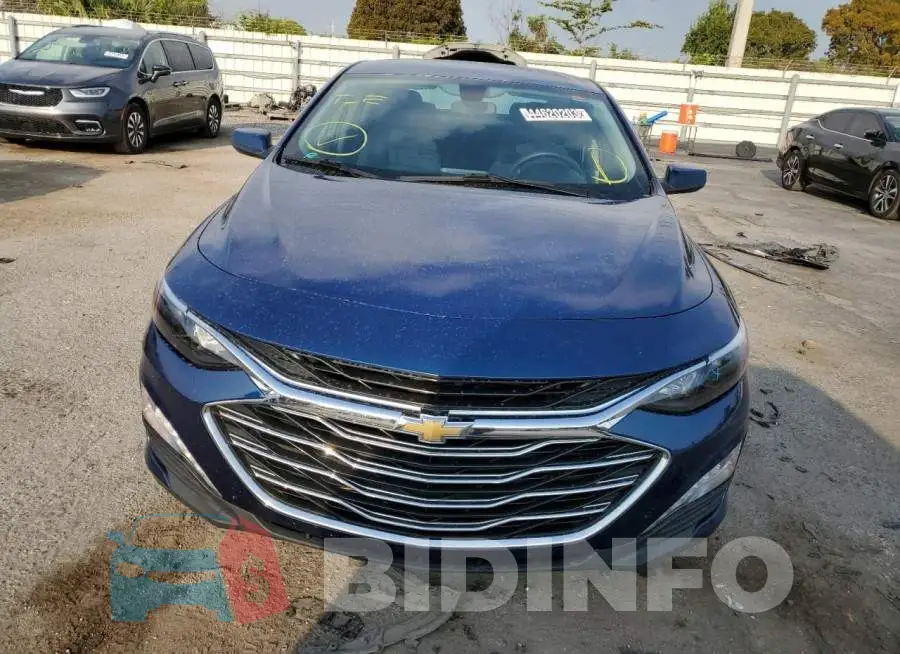1G1ZD5ST4KF182388 Photo# 5