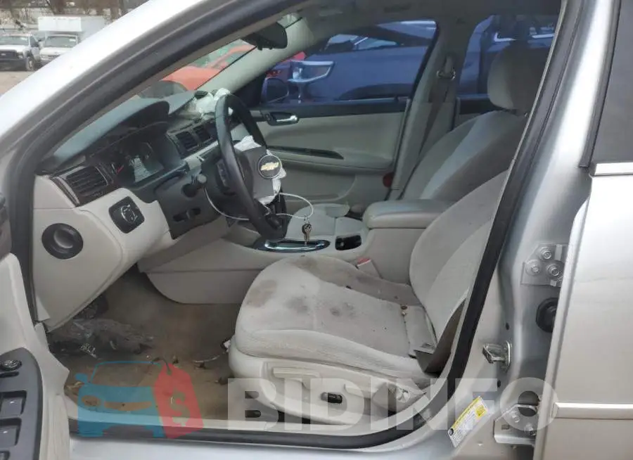 2G1WB5E39E1160614 Photo# 7