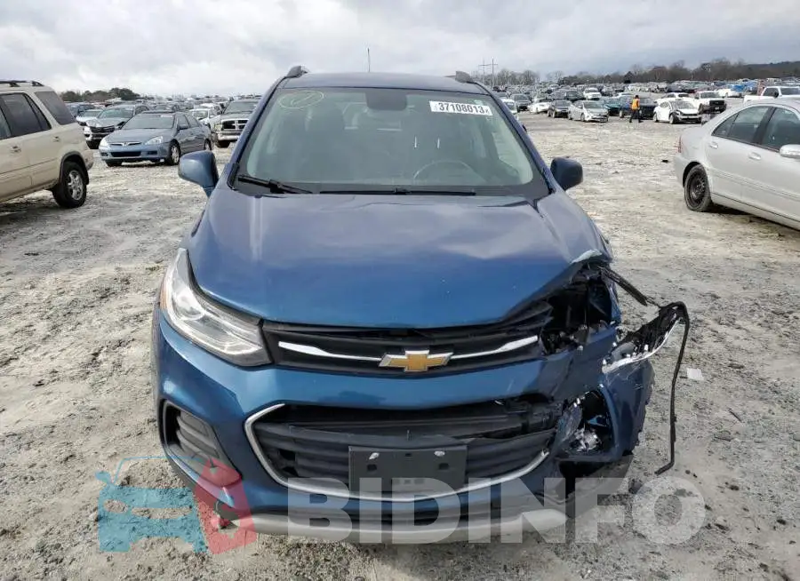 3GNCJLSB6LL175877 Photo# 5