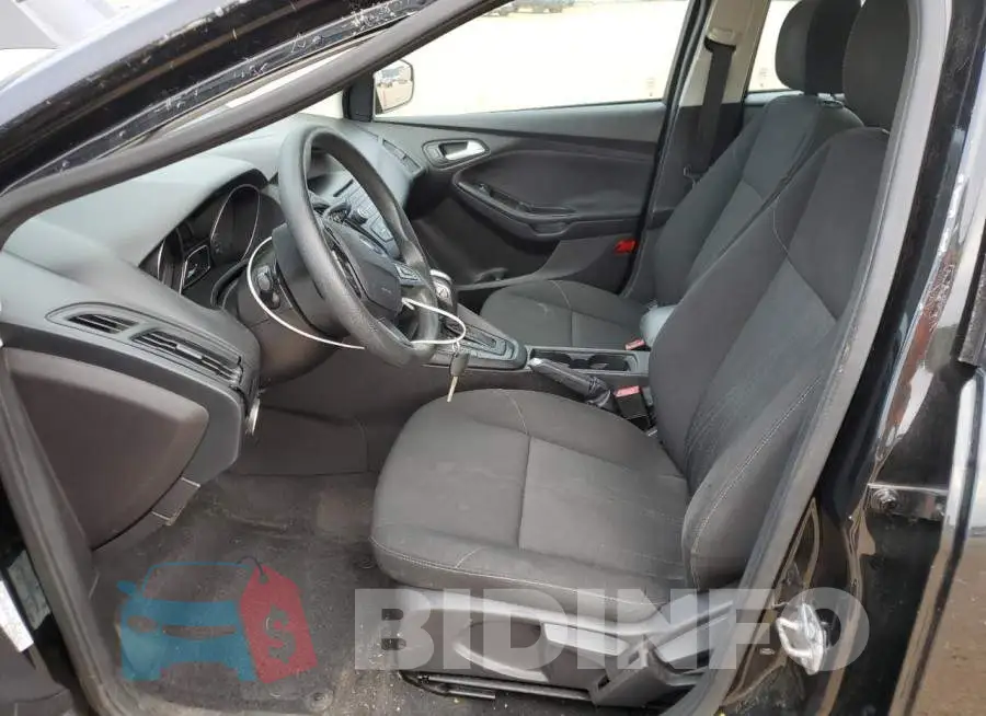 1FADP3K29FL209165 Photo# 7