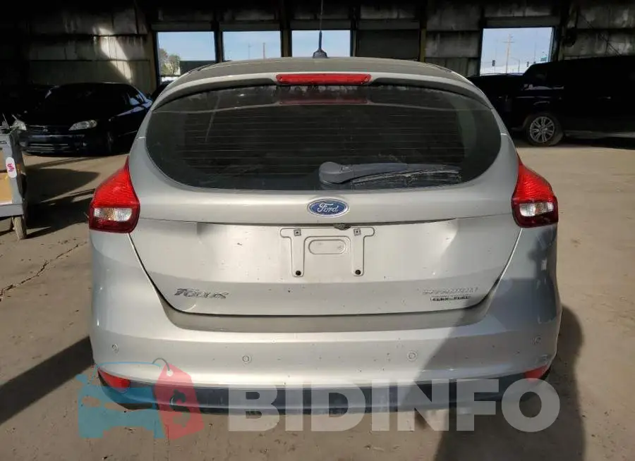 1FADP3N28FL241438 Photo# 6