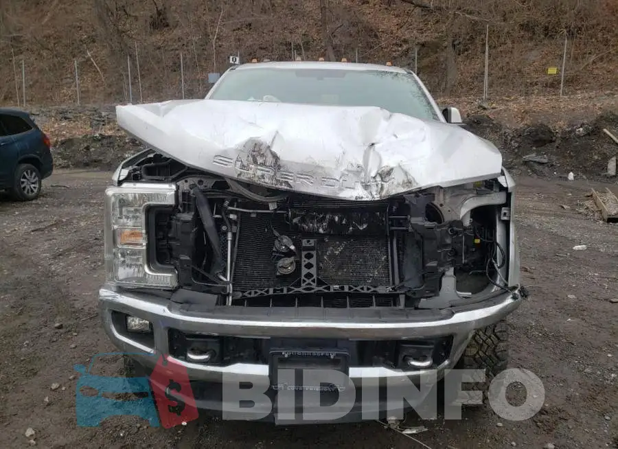 1FT7X2B65JEB55798 Photo# 5