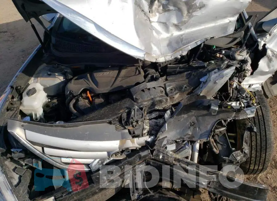 5NPEB4AC7EH840402 Photo# 11