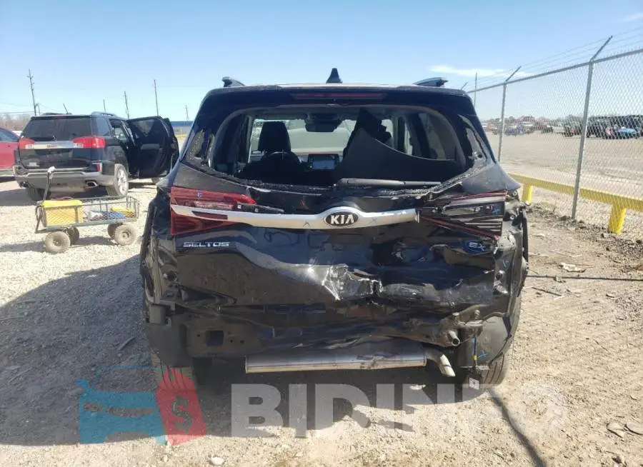 KNDERCAA1M7078675 Photo# 6