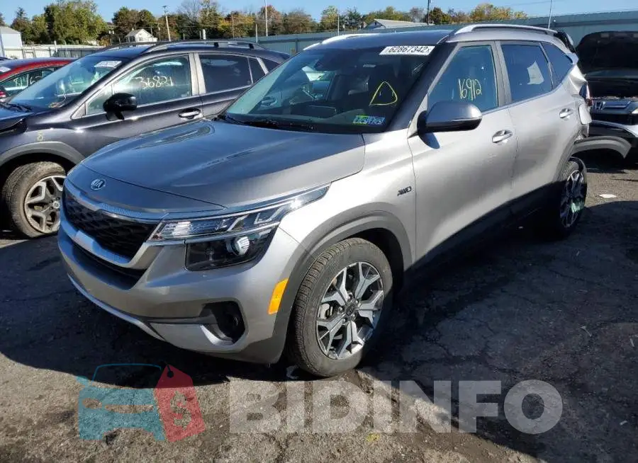 KNDERCAA6M7181915 Photo# 2