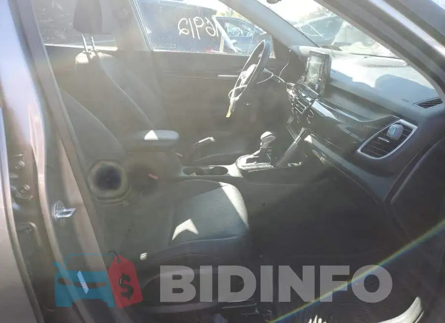 KNDERCAA6M7181915 Photo# 5