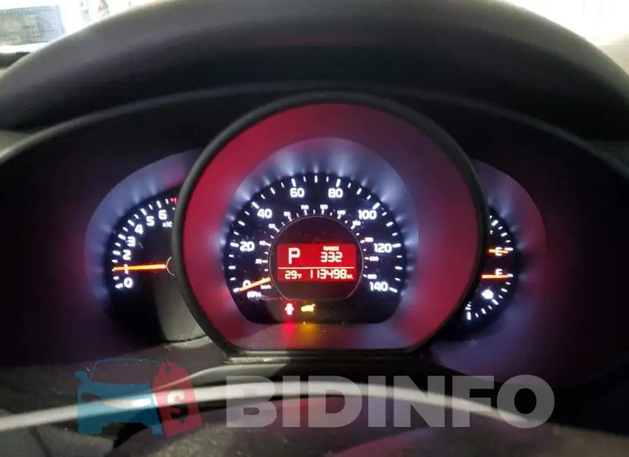 KNDJN2A2XF7805361 Photo# 9