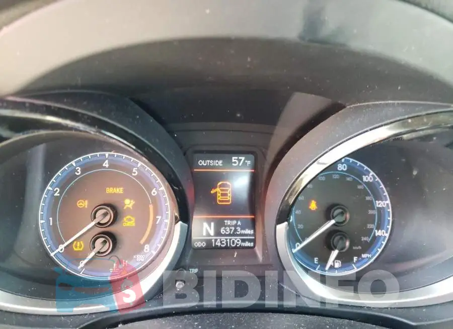 2T1BURHE9FC437205 Photo# 9