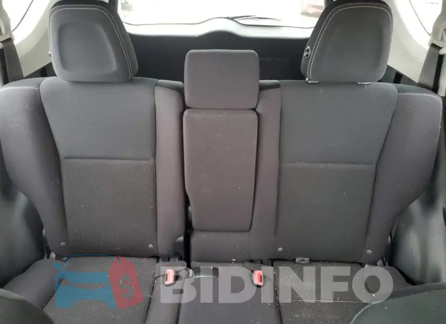 JTMRFREV7FD118983 Photo# 10