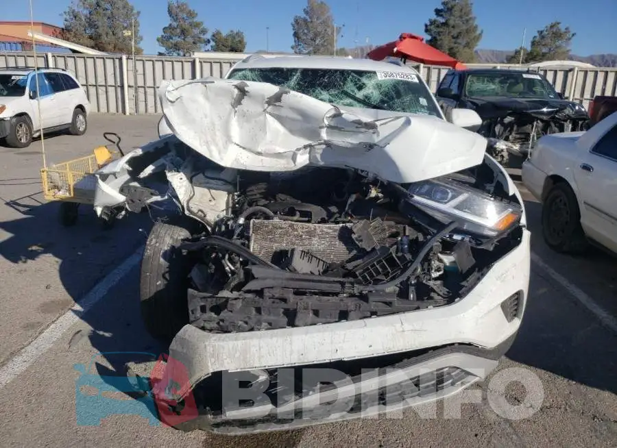 1V2AC2CA2MC212574 Photo# 5