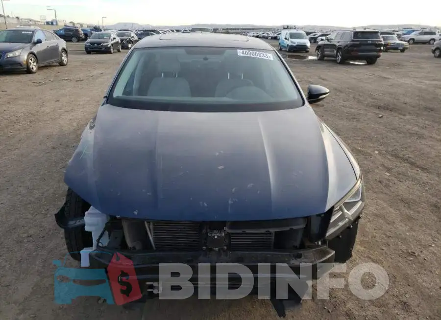 1VWLA7A36KC012485 Photo# 5