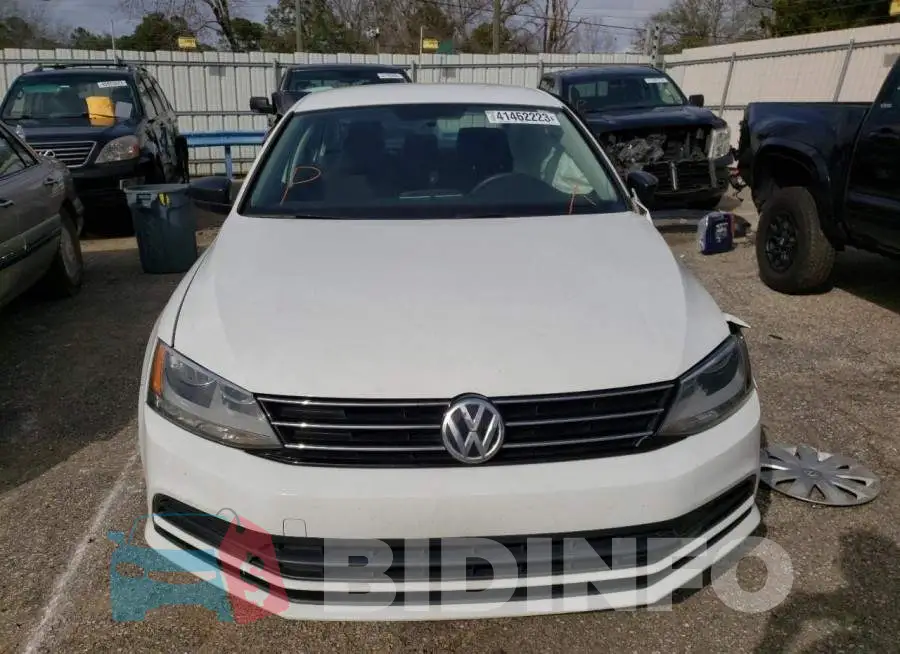 3VW267AJ7GM302123 Photo# 5