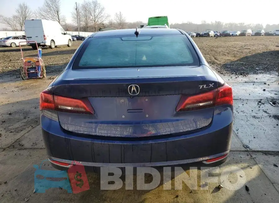 19UUB2F39FA018090 Photo# 6