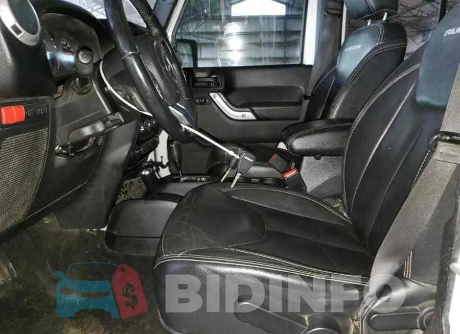 1C4BJWFG1GL331806 Photo# 7